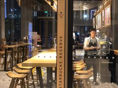 门面-星巴克臻选(成都环球乐天店)