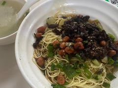 牛肉干腌面-阿阳牛腩腌面店
