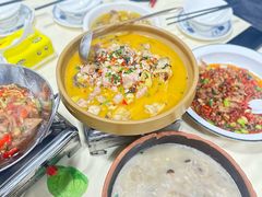 -笨罗卜浏阳菜馆(太平街店)