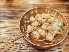 -荣记歡喜·馄饨铺(开发区振华购物中心店)