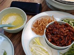 -合合春饼·酱骨·东北菜(潘家园店)