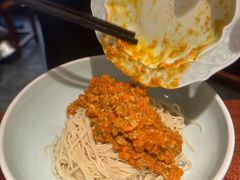 -裕兴记•蟹黄面馆(人民广场店)