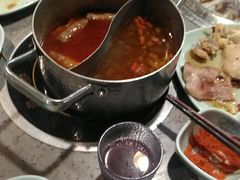 -金滏山烤肉·海鲜·火锅自助餐厅(襄阳万达店)