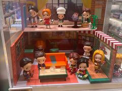 -泡泡玛特POPMART(蓝色港湾店)