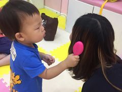 -想象乐创意早教托育中心(殷高西路店)