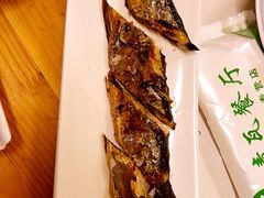 -青瓦餐厅·生鱼片·韩园烤肉(西塔店)