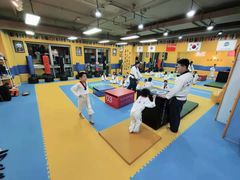 -哈喽实战跆拳道·跳绳·体能(慈云寺馆)