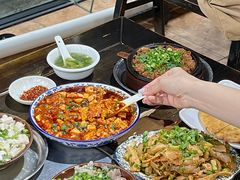 -乐山食古香跷脚牛肉