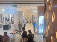-王府井百货(中州中路店)