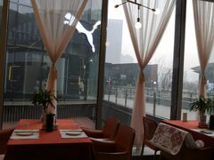 靠窗位-赵小姐丨新中餐(曲江店)