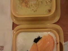 芒果白雪黑糯米甜甜&nbsp;杨枝甘露-满记甜品(日月光二店)