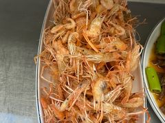 -巩本明鱼屋子