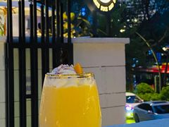 -Mark&Mars Restaurant