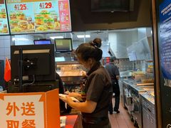 -汉堡王(房山绿地缤纷城店)