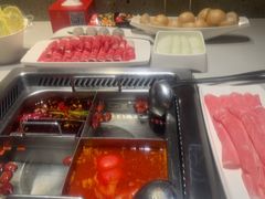 -海底捞火锅鲜切牛肉主题店(长寿路店)