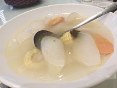 萝卜大骨汤-蜀厨小匠·民间川菜(犀浦店)