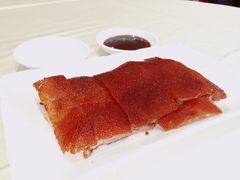 烤乳猪-新斗记·新派老粤菜(海上世界店)