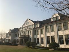 -复旦大学光华楼