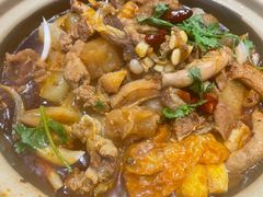 -沙胆彪炭炉牛杂煲(上海日月光广场店)