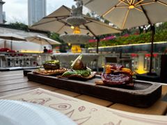 -Mark&Mars Restaurant
