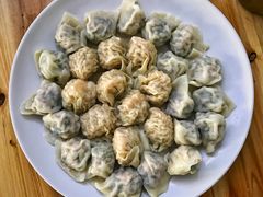 -溢香专业制作饺子云吞(莲花二村店)