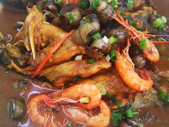 水乡河三鲜-邱记私房菜·十八年本地菜