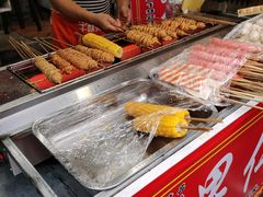 -小魏哥果仁烤面筋