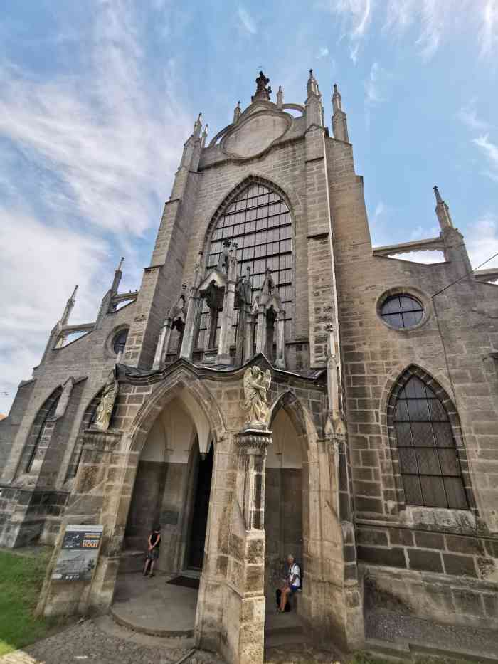 人骨教堂-"人骨教堂,已经萦绕在我心头十多年了,白月.