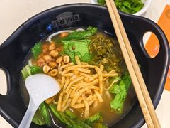 -桂在香知桂林米粉(南岗松雷店)