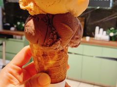 焦糖海盐饼干-LUNEURS月乐诗·法式冰淇淋(环贸店)