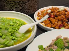 -万重锦·人文川菜馆(骡马市店)