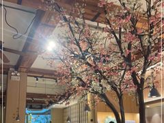 -蜜桃餐厅·伴山(湖滨商业街店)