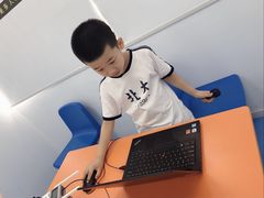 -童程童美·信息学竞赛·乐高机器人编程(长宁来福士校区)