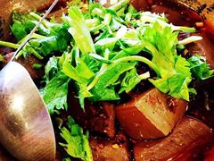 -川流不息·地道川菜·小龙虾(新松江路店)