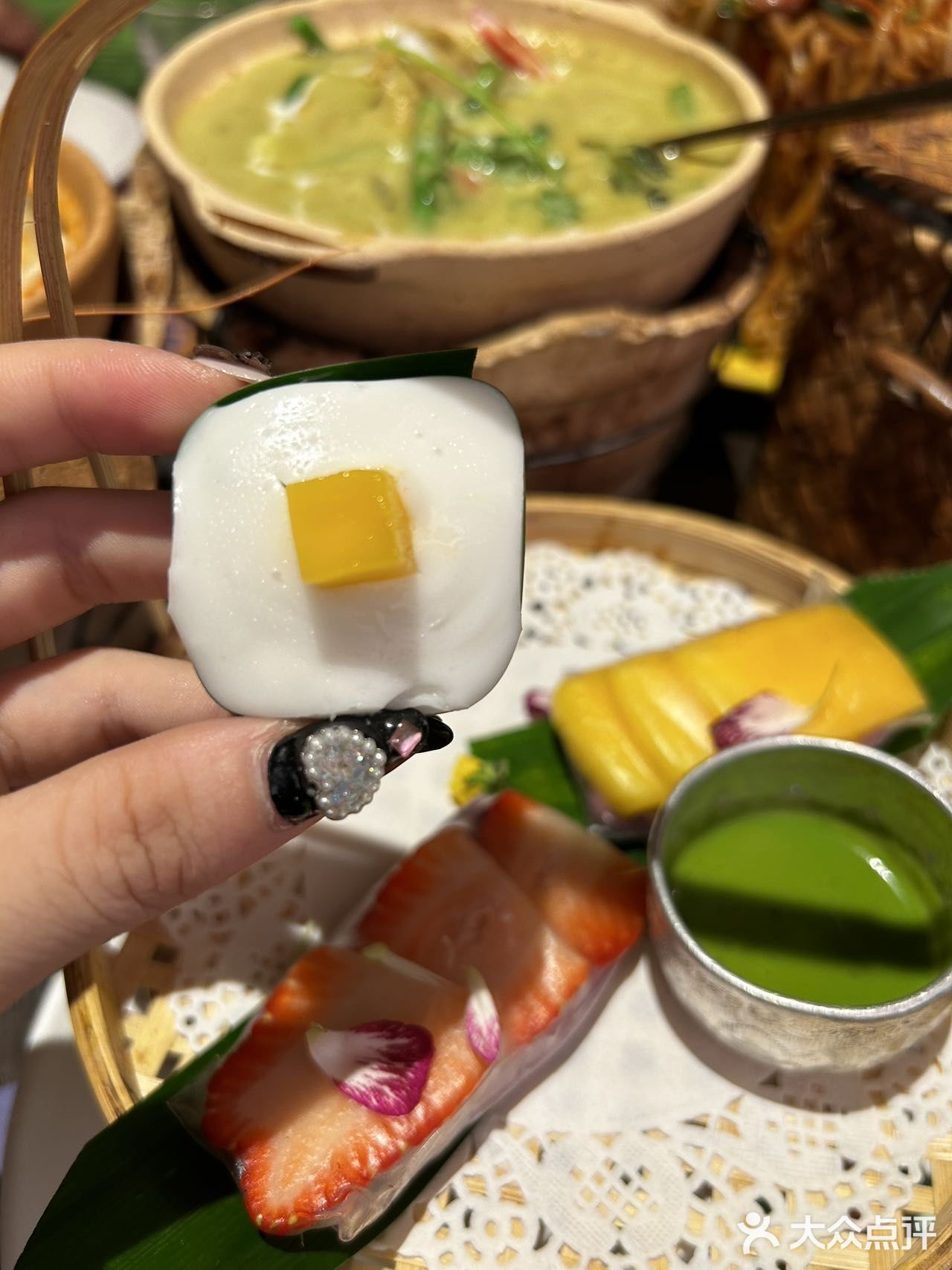 🆘我愿意为了绿咖喱椰汁鸡来泰妃殿10000次