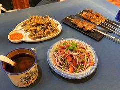 库尔勒馕坑烤香梨-伊带伊路新疆美食府(呼家楼店)