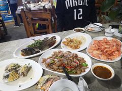 -四川小胡子海鲜(丁村万人海鲜广场店)