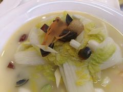 -胡记饭店(保工街店)