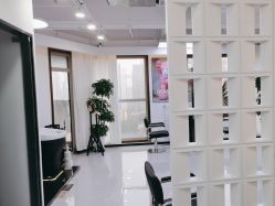 -V7 HAIR SALON