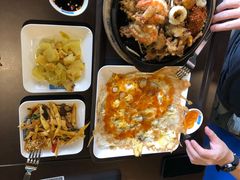 -Pier 21 (Terminal 21 Asok)
