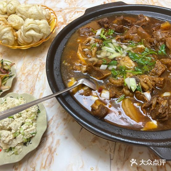 牛排牛尾一锅香