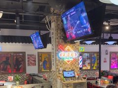 -马路牙子烧烤音乐酒馆(望京店)