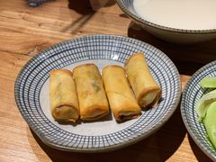 雪菜黄鱼春卷-南小蟹手工點心(三里屯店)