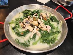 上汤桑芽菜-蚝美人·生蚝海鲜烧烤(茶花园店)