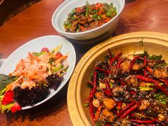 -老滇山寨•云南特色菜•地方菜•民族风情歌舞表演(金碧店)