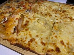 金枕榴莲拼香草烤鸡意大利薄饼披萨-魔膳厨房·果木牛排·西餐厅(MM2店)