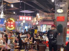 -萍姐火锅·公路夜市(武汉首店)