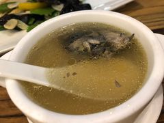 花旗参炖乌鸡-YAFEE雅菲·粤菜·湘菜·融合菜(魏公村店)