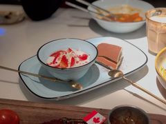 -阿妮叶李(光谷世界城店)