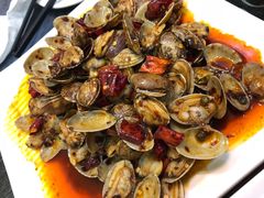 -扒虾小妹儿麻辣海鲜(宏图街店)